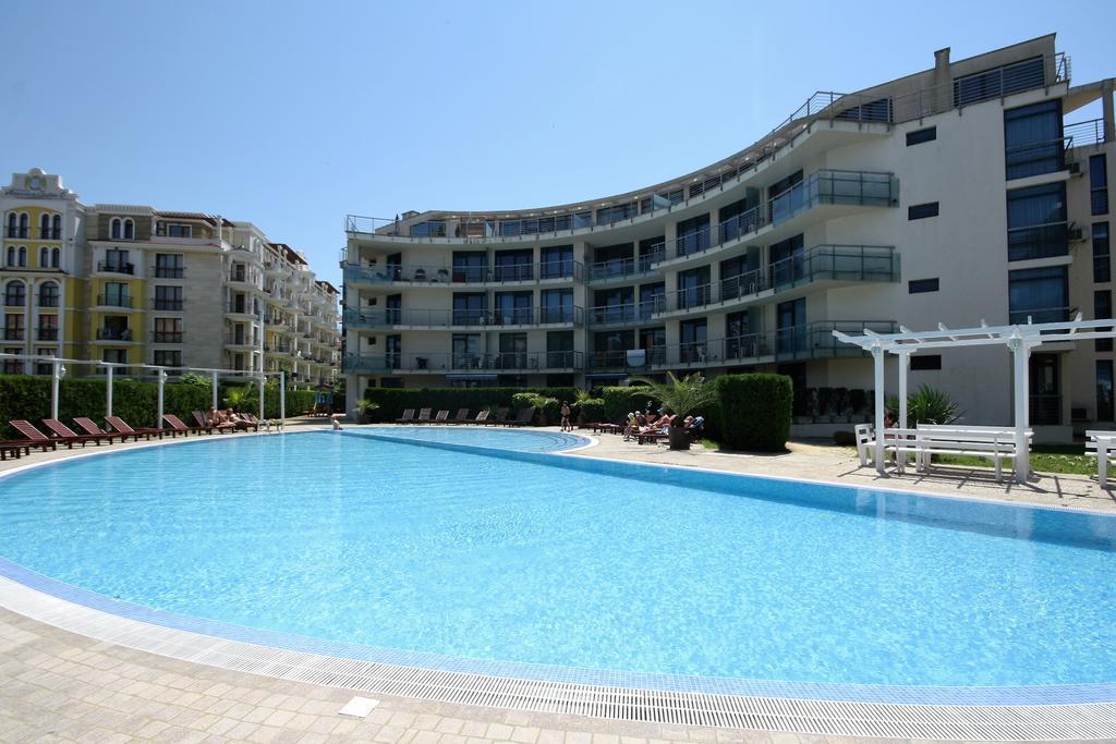 Riviera Blue Hotel ซันนีบีช ภายนอก รูปภาพ