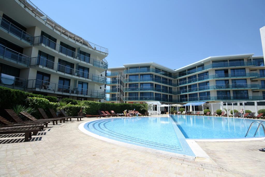 Riviera Blue Hotel ซันนีบีช ภายนอก รูปภาพ